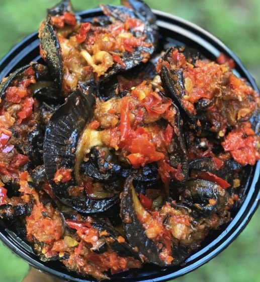 Peppered Snail